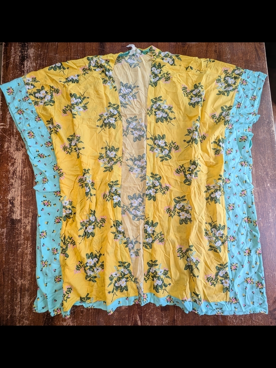 Matilda Jane Tops - Matilda Jane Komono Yellow Floral Womens XS/S Coverup Lightweight Wrap NWT